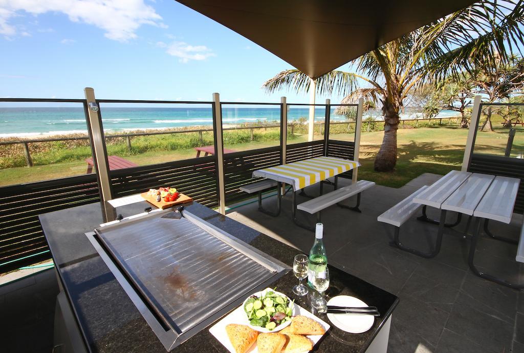 San Simeon Beachfront Apartments Tugun Gold Coast Eksteriør billede