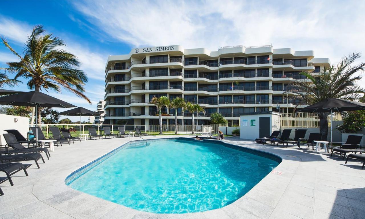 San Simeon Beachfront Apartments Tugun Gold Coast Eksteriør billede